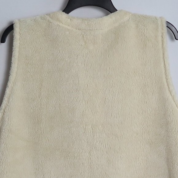 EILEEN FISHER  V-Neck Full-Zip Vest.   Tag was removed, worn couple times. - Picture 4 of 5